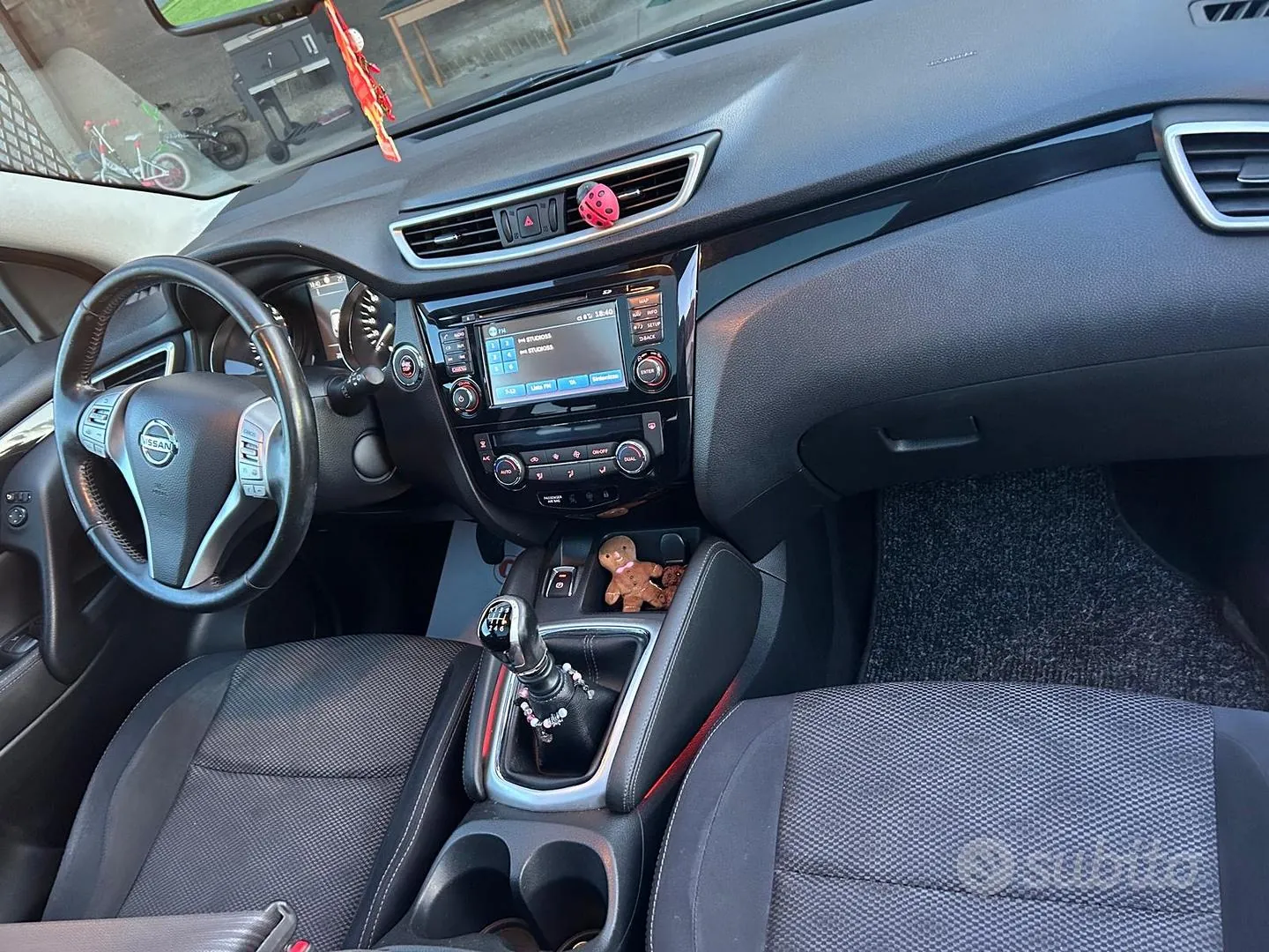 Nissan Qashqai 2014 photo 2