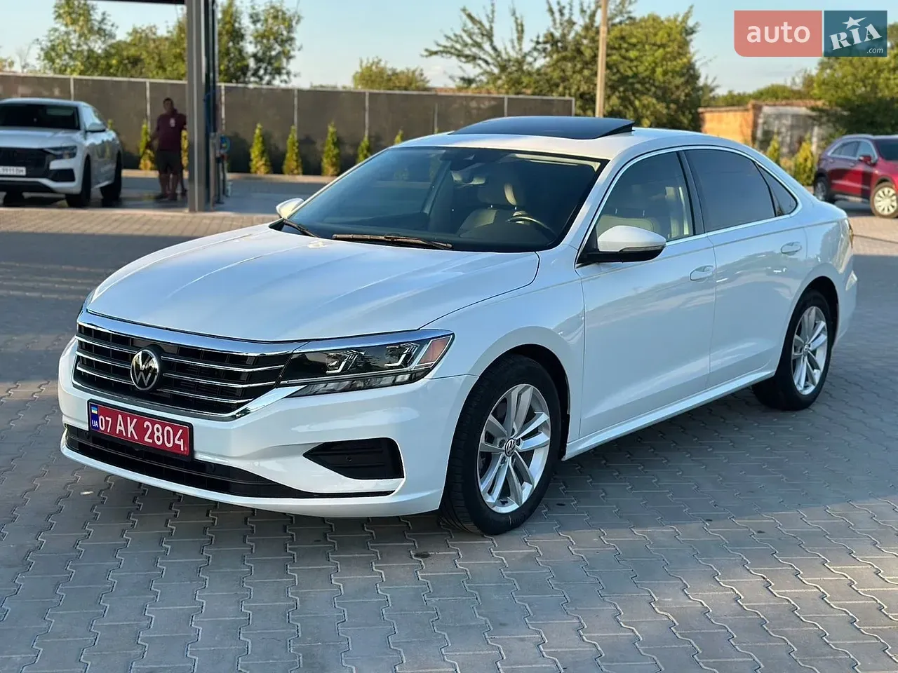 Volkswagen Passat 2020 photo 2