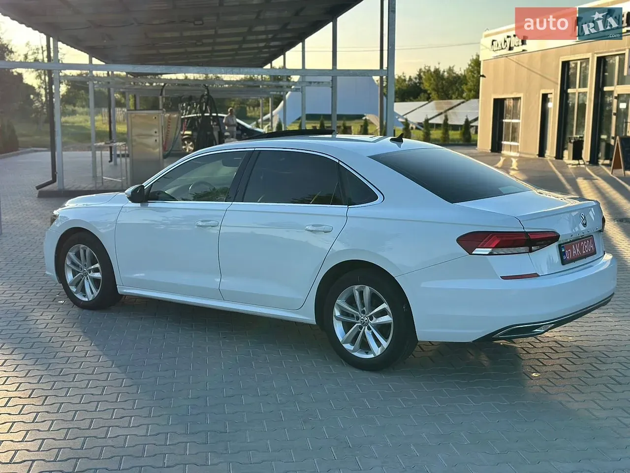 Volkswagen Passat 2020 photo 5