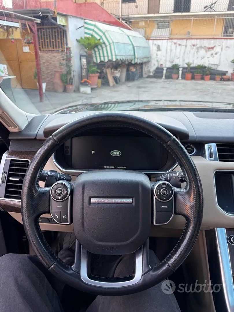 Land Rover Range Rover Sport 2015 photo 5