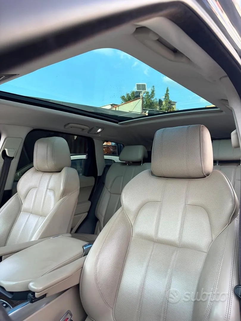 Land Rover Range Rover Sport 2015 photo 4