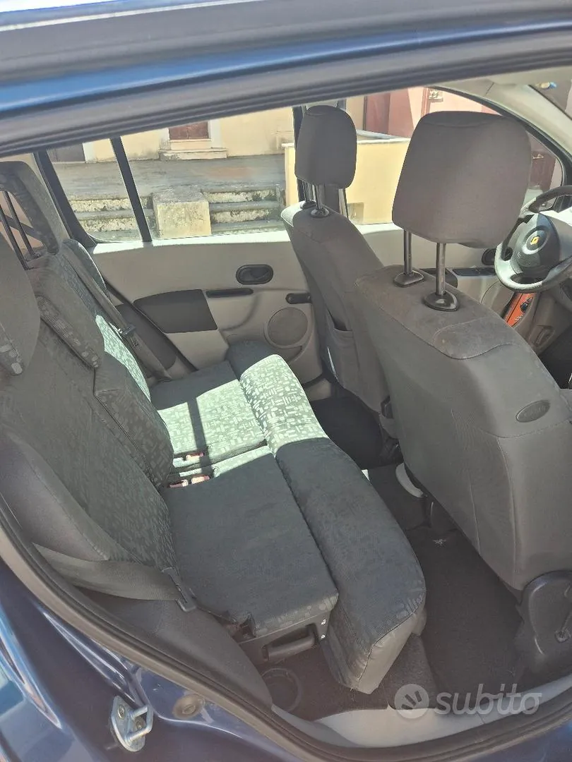 Renault Modus 2005 photo 4