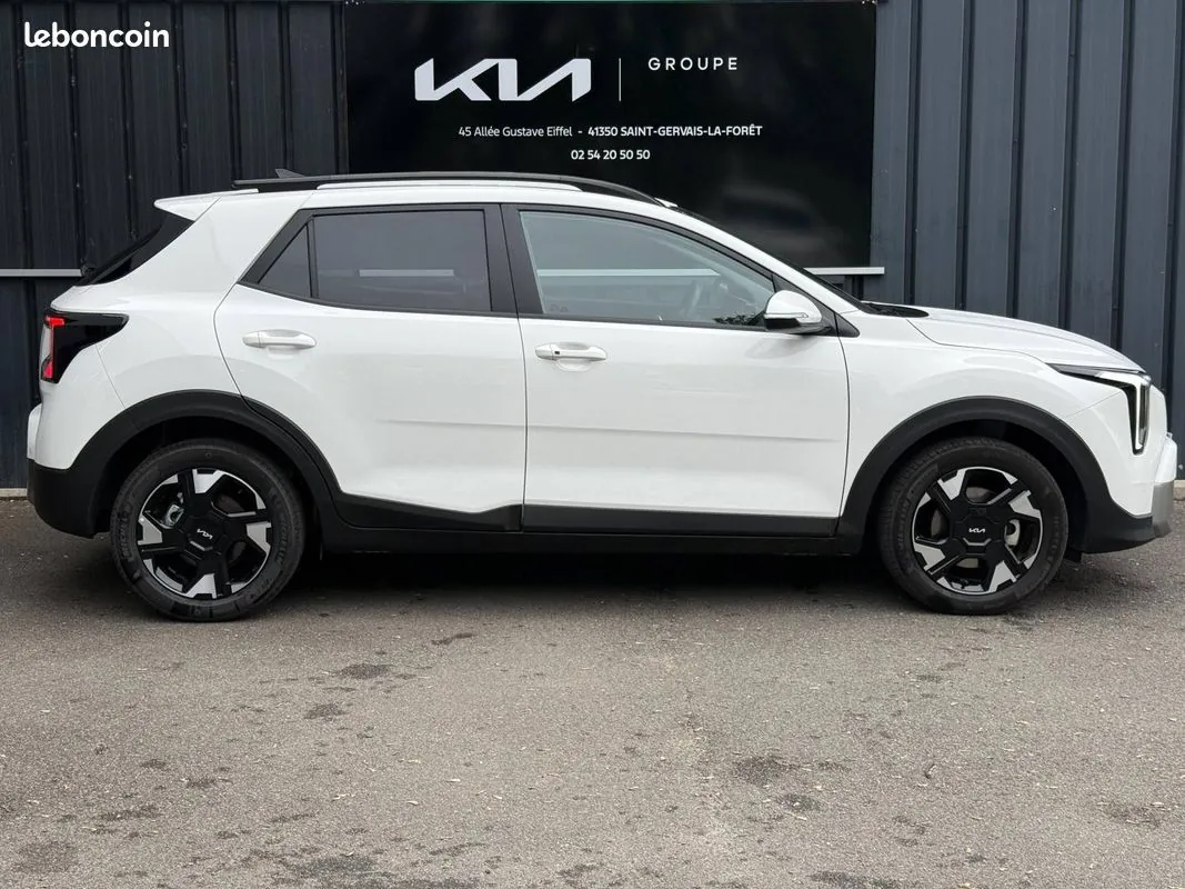 Kia Stonic 2026 photo 4