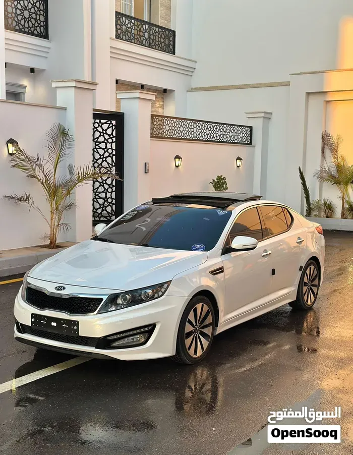 Kia K5 2012 photo 4