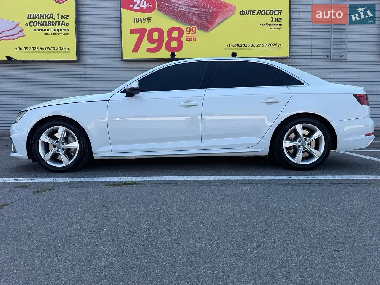 Audi A4 2018 photo 5