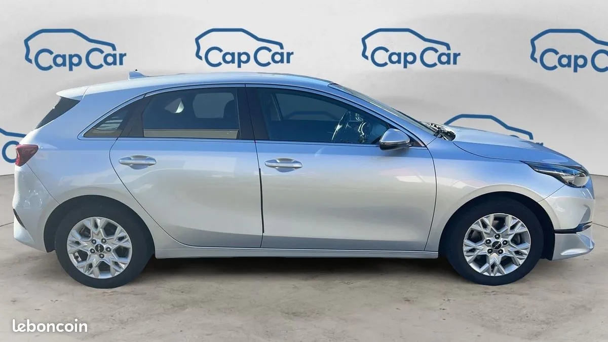 Kia Ceed 2022 photo 4