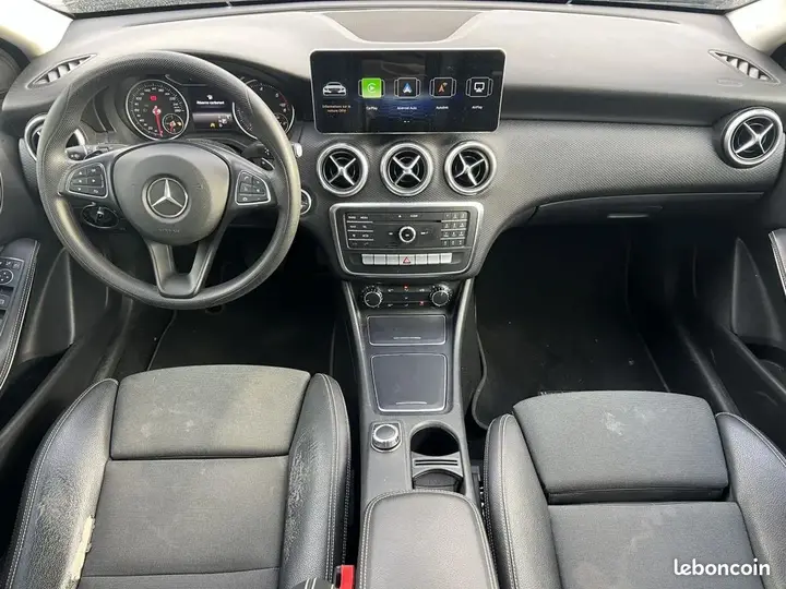 Mercedes-Benz A-Class 2017 photo 5