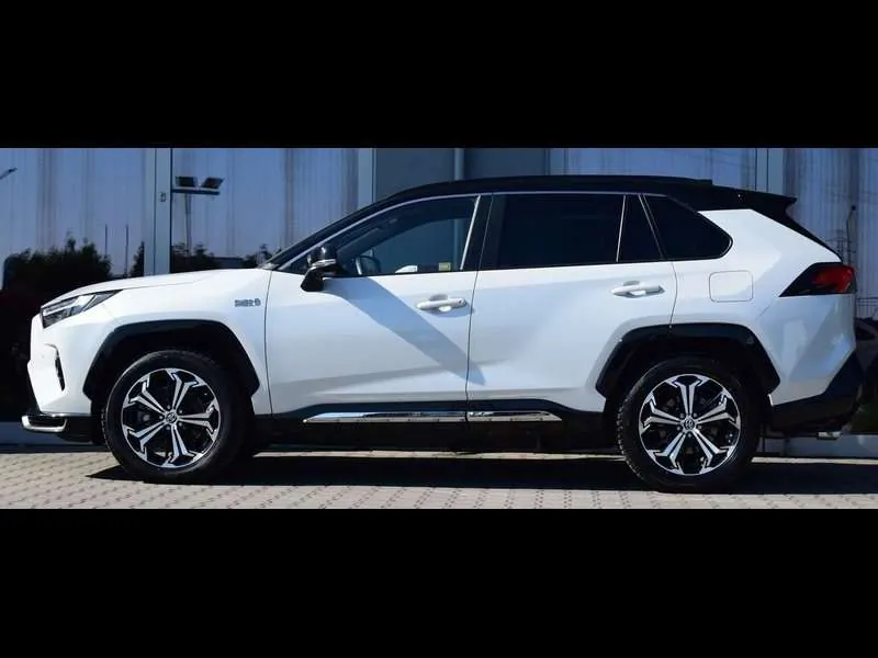 Toyota Rav4 2025 photo 3