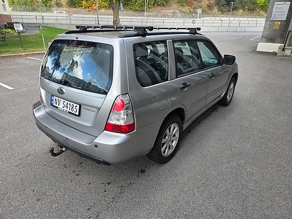 Subaru Forester 2006 photo 4