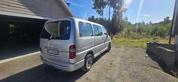 Toyota Hiace 2008 photo 3