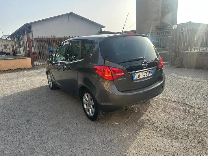 Opel Meriva 2011 photo 5