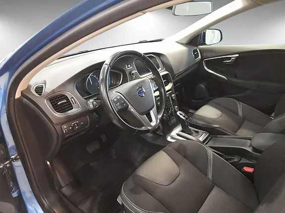 Volvo V40 2015 photo 5