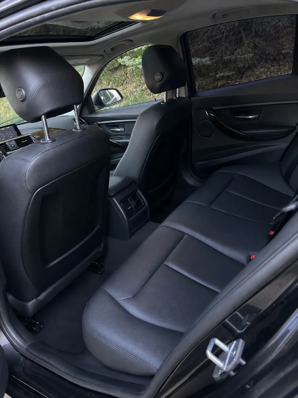 BMW 328Xi 2013 photo 3