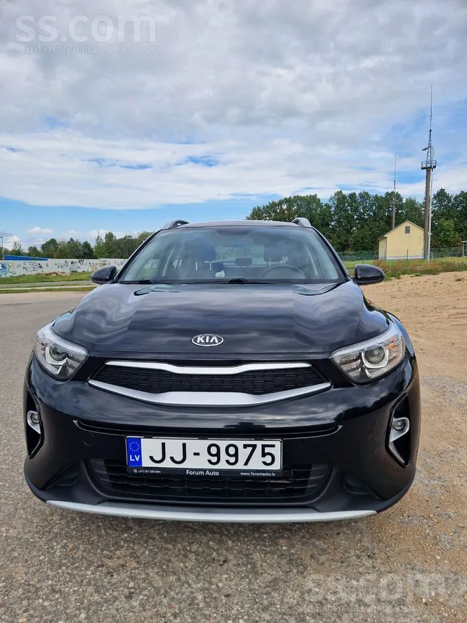 Kia Stonic 2021 photo 2