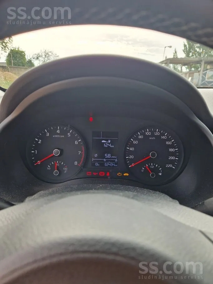 Kia Stonic 2021 photo 4
