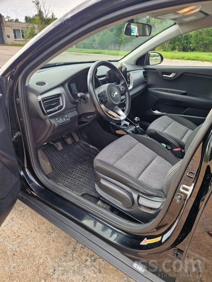 Kia Stonic 2021 photo 5