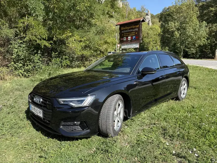 Audi A6 Avant 2021 photo 2