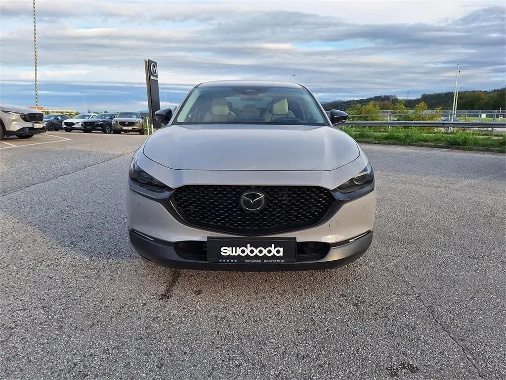 Mazda Cx-30 photo 3