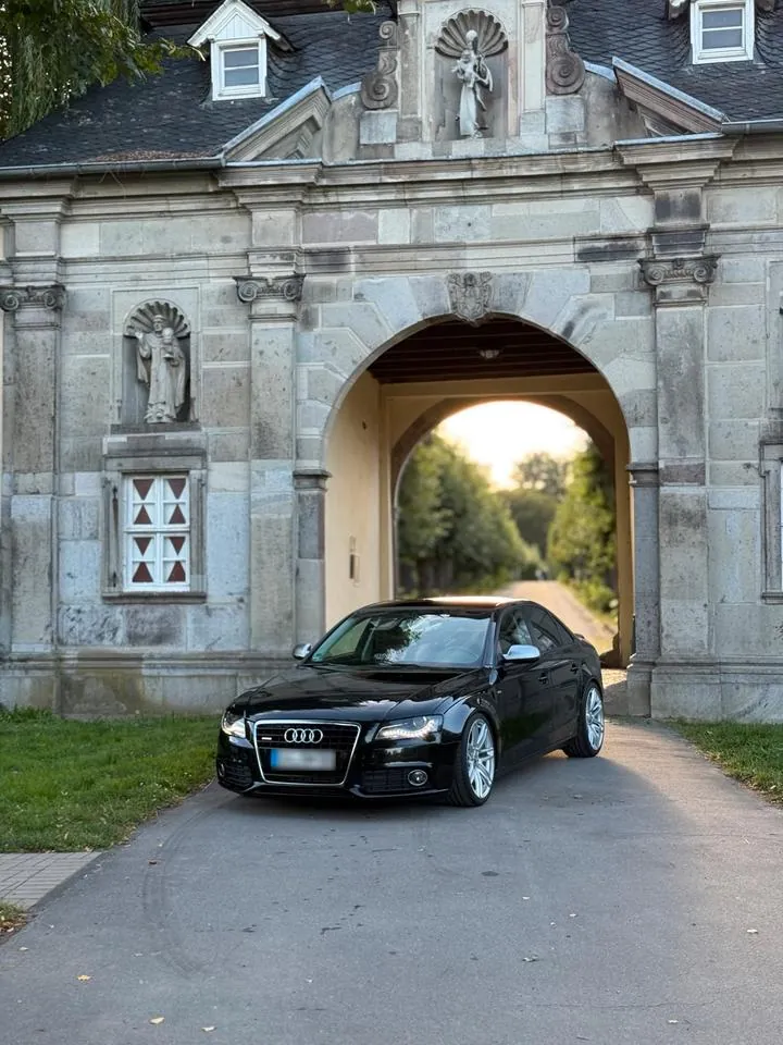 Audi A4 B8
