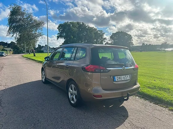 Opel Zafira Tourer 2015 photo 4