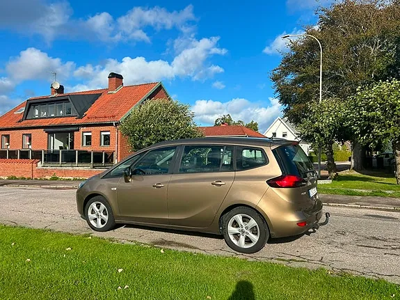 Opel Zafira Tourer 2015 photo 3