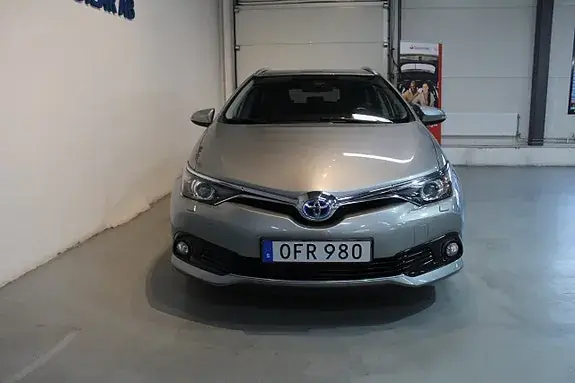 Toyota Auris 2016 photo 5