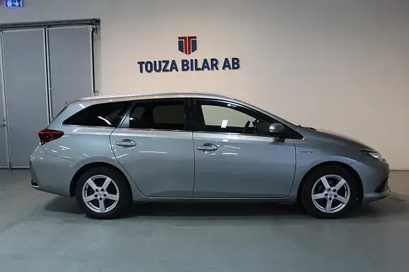 Toyota Auris 2016 photo 4