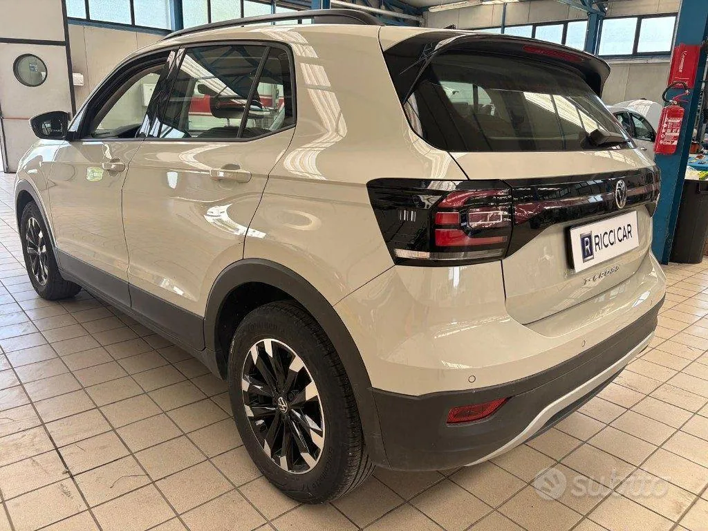 Volkswagen T-Cross 2023 photo 4