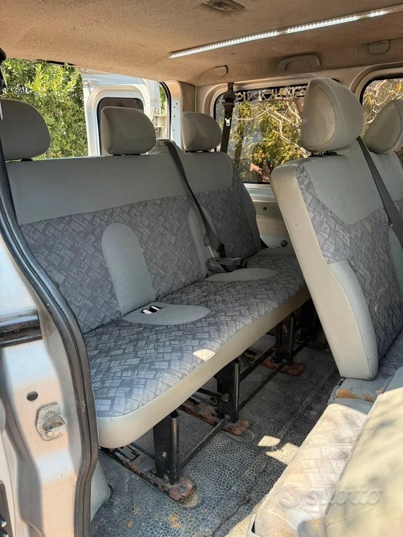 Opel Vivaro 2004 photo 5