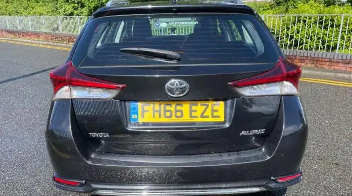 Toyota Auris 2016 photo 4