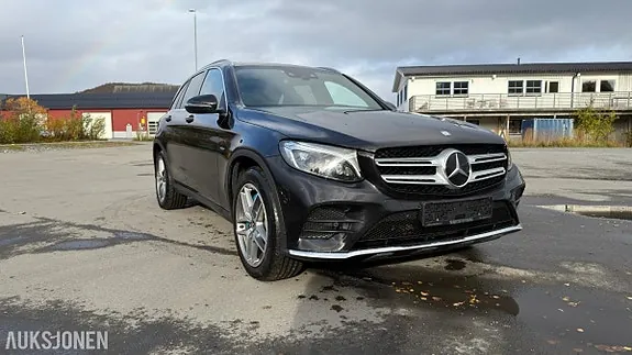 Mercedes-Benz Glc 2017 photo 2
