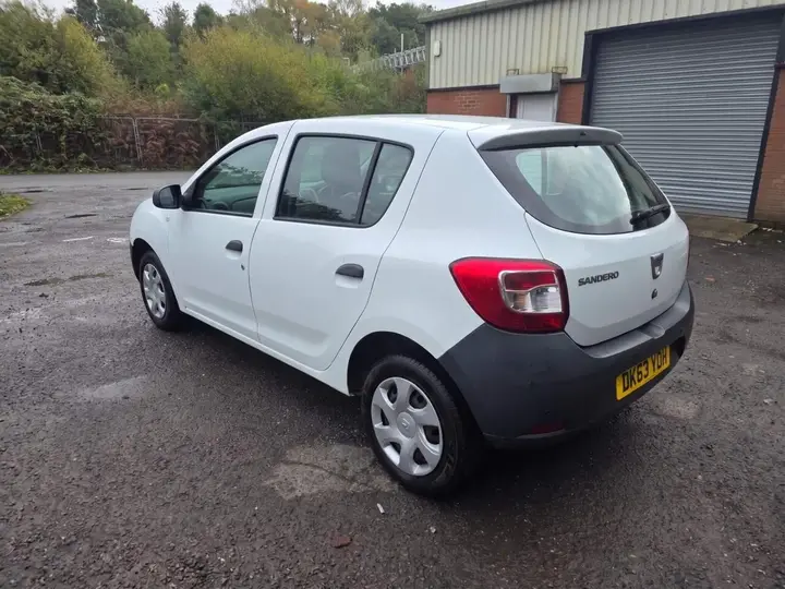 Dacia Sandero 2013 photo 4
