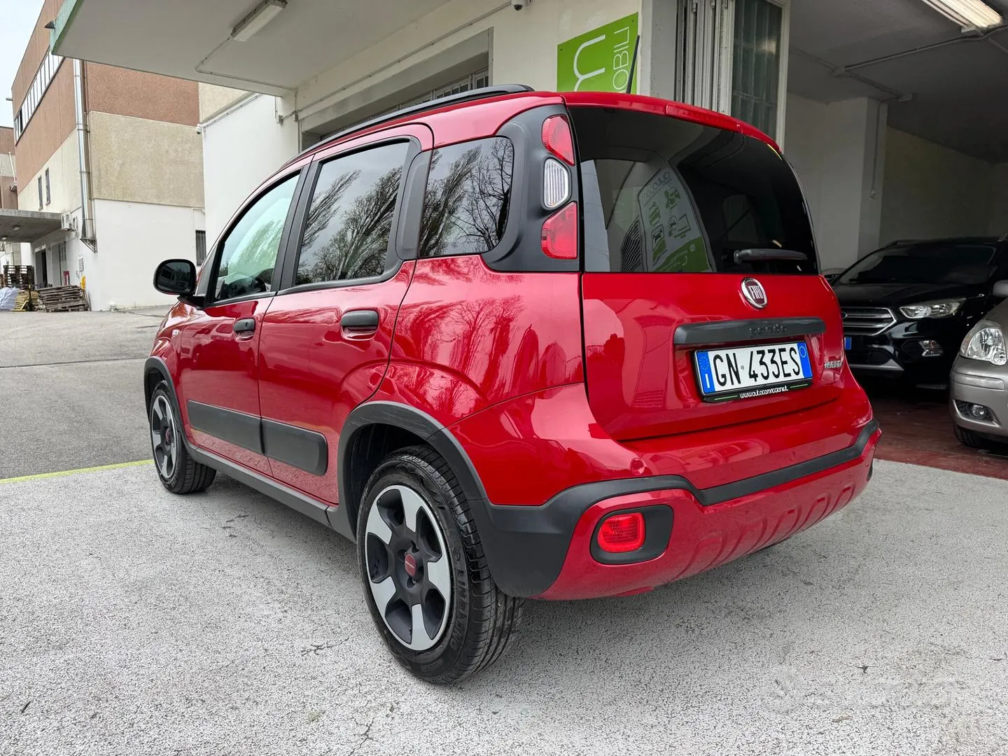 Fiat Panda Cross 2023 photo 2