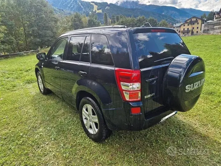 Suzuki Grand Vitara 2008 photo 3