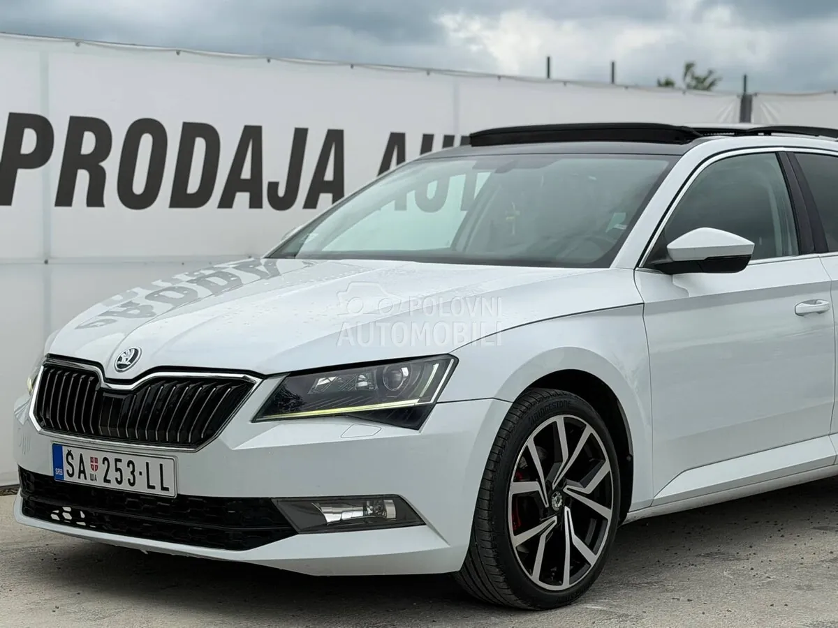 Skoda Superb 2015 photo 4