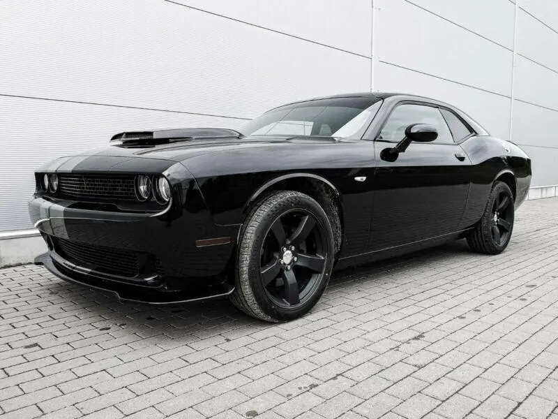 Dodge Challenger