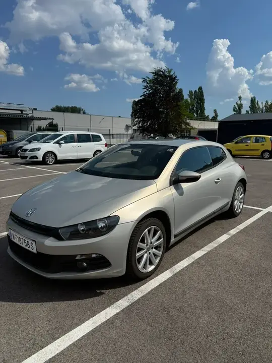 Volkswagen Scirocco 2009 photo 2