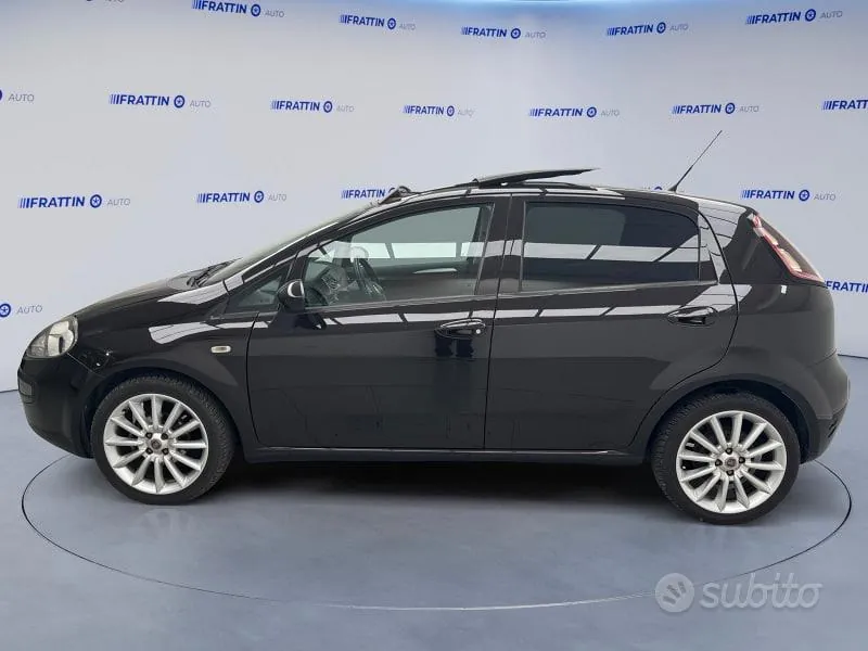Fiat Punto Evo 2013 photo 2