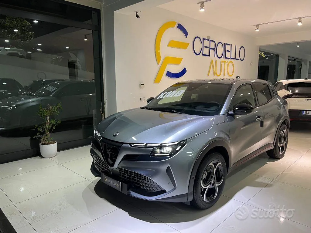 Alfa Romeo Junior 2025 photo 3