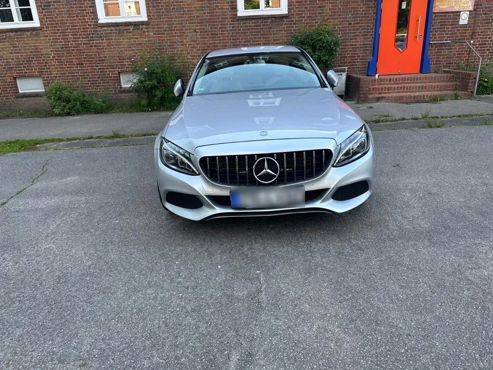 Mercedes-Benz C 180