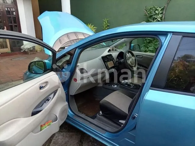 Nissan Leaf 2013 photo 4