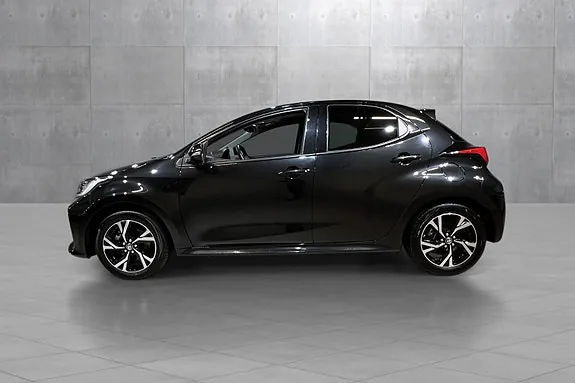 Toyota Yaris 2024 photo 2