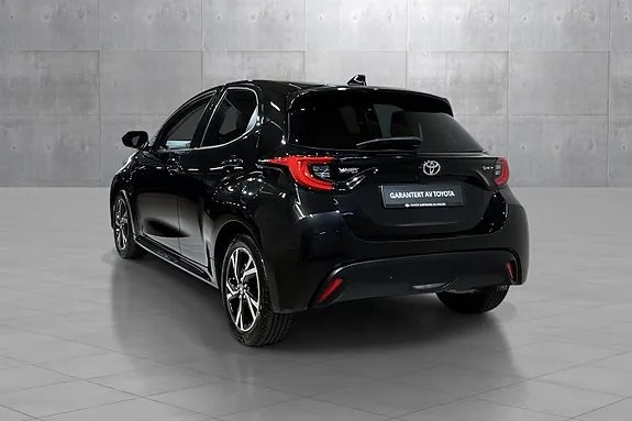 Toyota Yaris 2024 photo 3