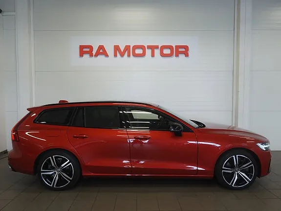 Volvo V60 2021 photo 4