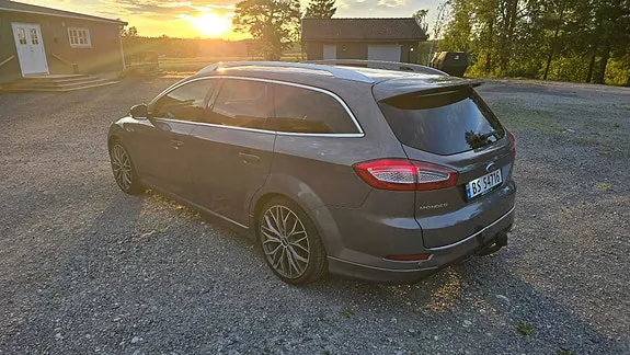 Ford Mondeo 2011 photo 4
