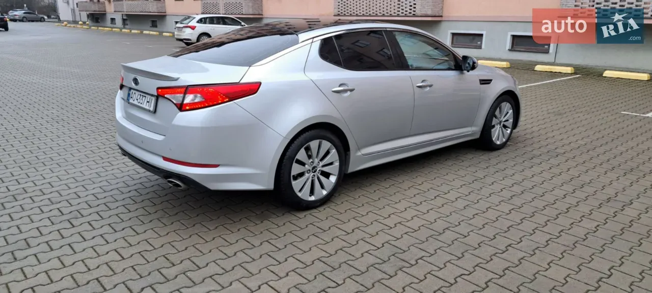 Kia Optima 2011 photo 4