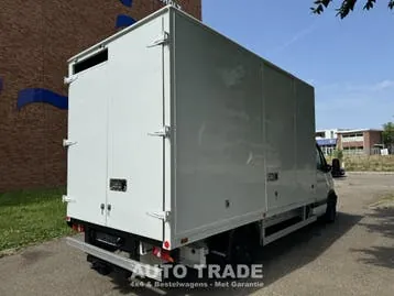 Renault Master 2000 photo 2