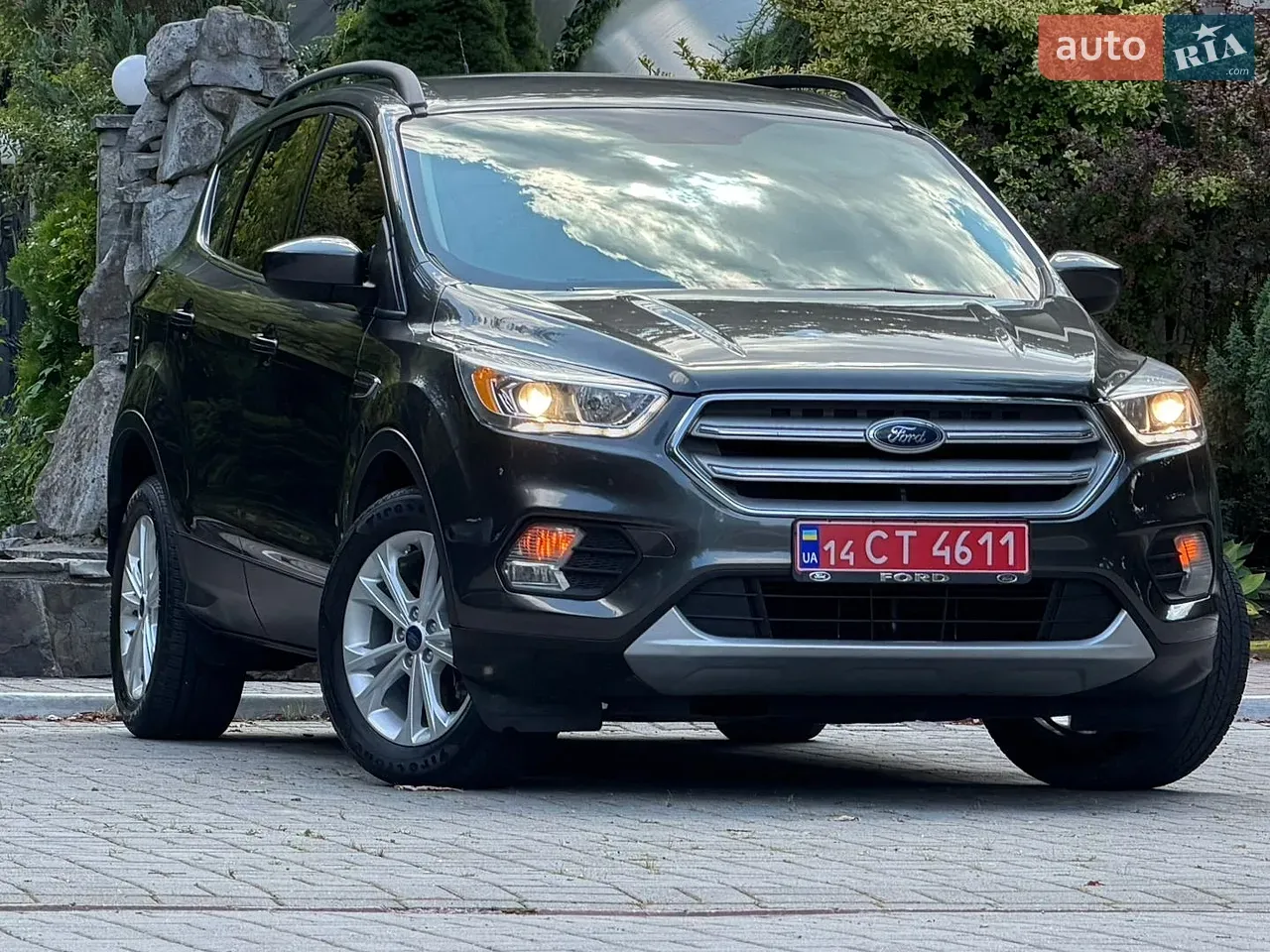 Ford Escape 2018 photo 3