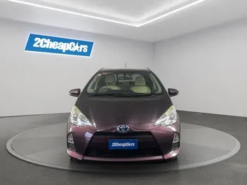 Toyota Aqua 2014 photo 3