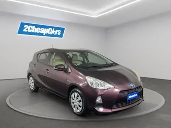 Toyota Aqua 2014 photo 4